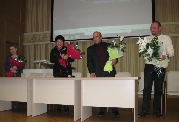 Коллектив Государственного театра музкомедии провел мероприятие в "Baku Modern School"