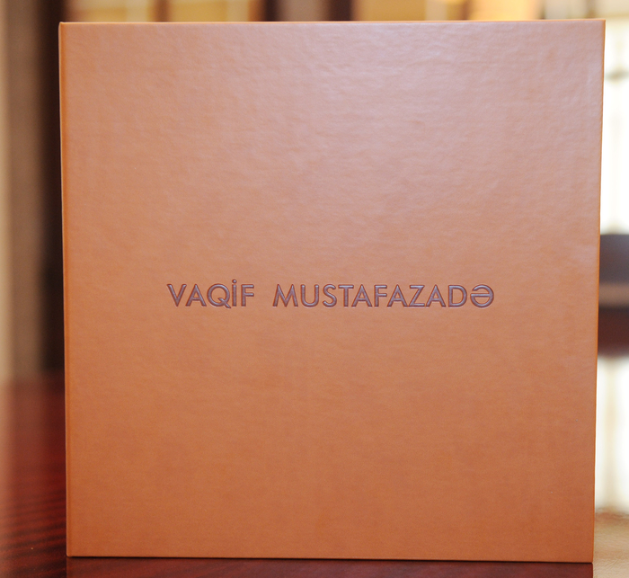 В рамках совместного проекта Фонда Гейдара Алиева и Центра Гейдара Алиева выпущен музыкальный альбом, посвященный Вагифу Мустафазаде  (ФОТО)
