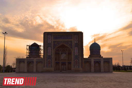 Самый древний Коран в ташкентском комплексе "Хазрати Имам" (фотосессия)