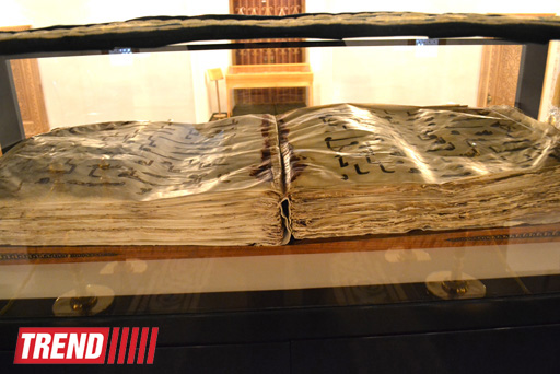 Самый древний Коран в ташкентском комплексе "Хазрати Имам" (фотосессия)