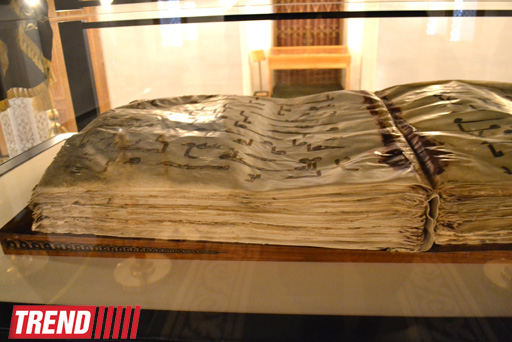 Самый древний Коран в ташкентском комплексе "Хазрати Имам" (фотосессия)