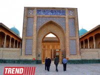 Самый древний Коран в ташкентском комплексе "Хазрати Имам" (фотосессия)