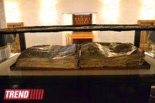 Самый древний Коран в ташкентском комплексе "Хазрати Имам" (фотосессия)