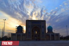 Самый древний Коран в ташкентском комплексе "Хазрати Имам" (фотосессия)