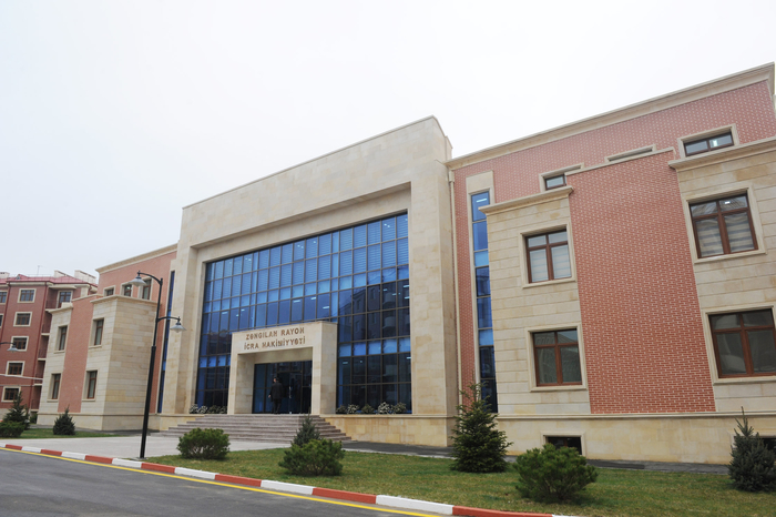 Президент Азербайджана принял участие в открытии в поселке Масазыр квартала для вынужденных переселенцев (ФОТО)