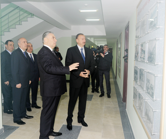 Президент Азербайджана принял участие в открытии в поселке Масазыр квартала для вынужденных переселенцев (ФОТО)
