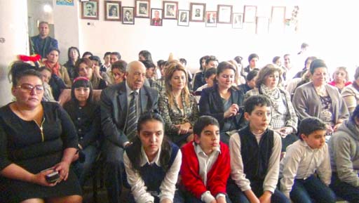 Учащиеся Гимназии Искусств представили работы и постановку, посвященные Дню геноцида азербайджанцев  (фото)