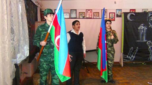 Учащиеся Гимназии Искусств представили работы и постановку, посвященные Дню геноцида азербайджанцев  (фото)