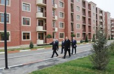 Президент Азербайджана принял участие в открытии в поселке Масазыр квартала для вынужденных переселенцев (ФОТО)