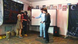 Учащиеся Гимназии Искусств представили работы и постановку, посвященные Дню геноцида азербайджанцев  (фото)