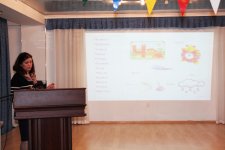 В Баку прошел семинар для учителей-русистов общеобразовательных школ (фото)