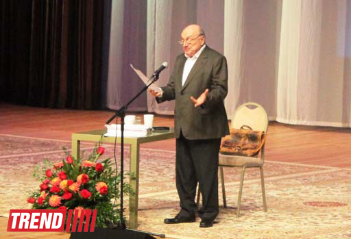 В Баку состоялся вечер юмора и сатиры "120 минут Жванецкого" (фотосессия)