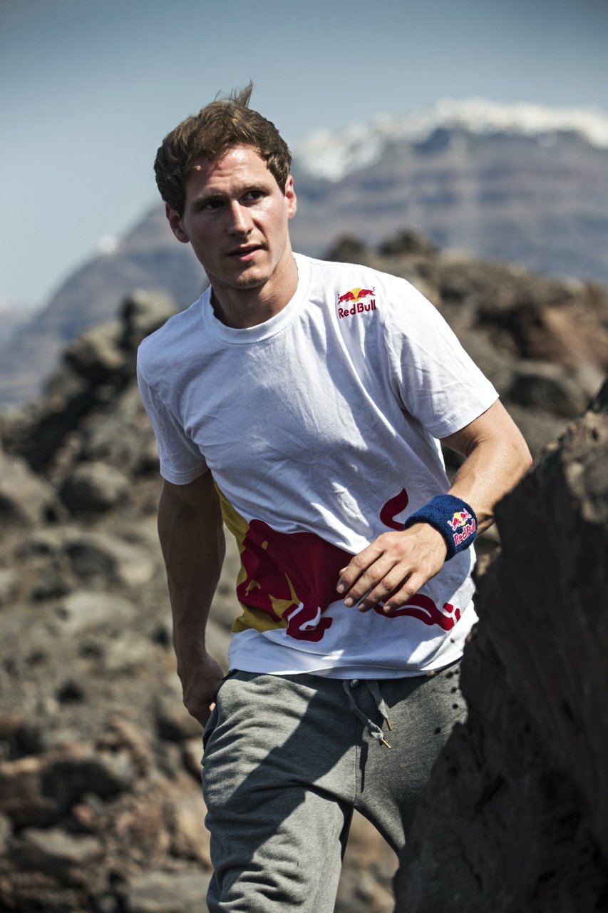 Чемпион мира по фрирану Райан Дойл выполнит умопомрачительные прыжки и трюки в Баку (фото)