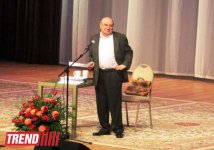 В Баку состоялся вечер юмора и сатиры "120 минут Жванецкого" (фотосессия)