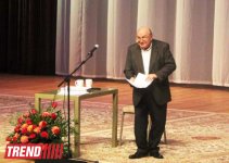 В Баку состоялся вечер юмора и сатиры "120 минут Жванецкого" (фотосессия)