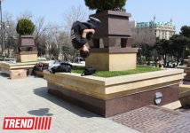 Знаменитый паркурист из Великобритании Райан Дойл дал мастер-класс в Баку (фотосессия)