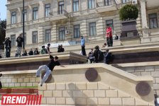 Знаменитый паркурист из Великобритании Райан Дойл дал мастер-класс в Баку (фотосессия)