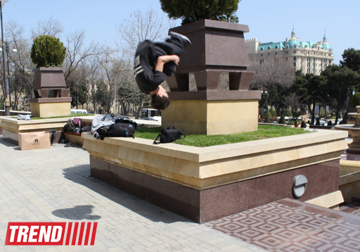 Знаменитый паркурист из Великобритании Райан Дойл дал мастер-класс в Баку (фотосессия)