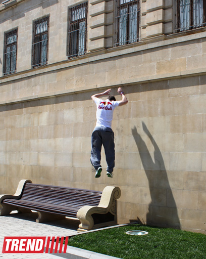 Знаменитый паркурист из Великобритании Райан Дойл дал мастер-класс в Баку (фотосессия)