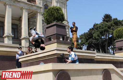 Знаменитый паркурист из Великобритании Райан Дойл дал мастер-класс в Баку (фотосессия)