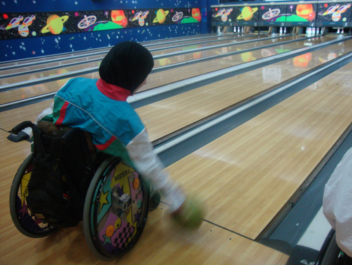 Определены первые чемпионы Азербайджана по боулингу среди инвалидов (фото)