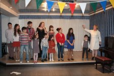 В Баку отметили Всемирный день театра (фото)