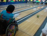Определены первые чемпионы Азербайджана по боулингу среди инвалидов (фото)