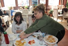 Азербайджанские певцы провели благотворительную акцию "Мы вместе"  для воспитанников детского дома (фото)