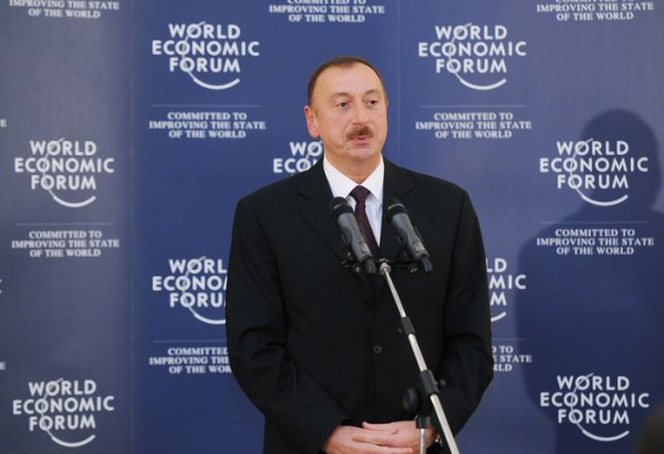 Президент Ильхам Алиев: Азербайджан очень заинтересован в развитии региональных связей и сотрудничества (ФОТО)
