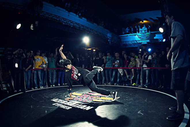 Азербайджан примет участие в международном чемпионате по брейк-дансу Red Bull BC One 2013 (ФОТО)