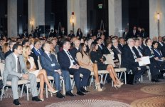 Президент Азербайджана и его супруга приняли участие в I Всемирном форуме выпускников МГИМО (ФОТО)