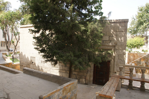 Уникальная нумизматическая экспозиция в Ичери Шехер (фотосессия)