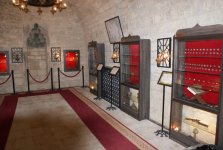 Уникальная нумизматическая экспозиция в Ичери Шехер (фотосессия)