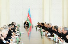 Под председательством Президента Азербайджана прошло заседание Кабинета Министров по итогам I квартала 2013 года (ФОТО)