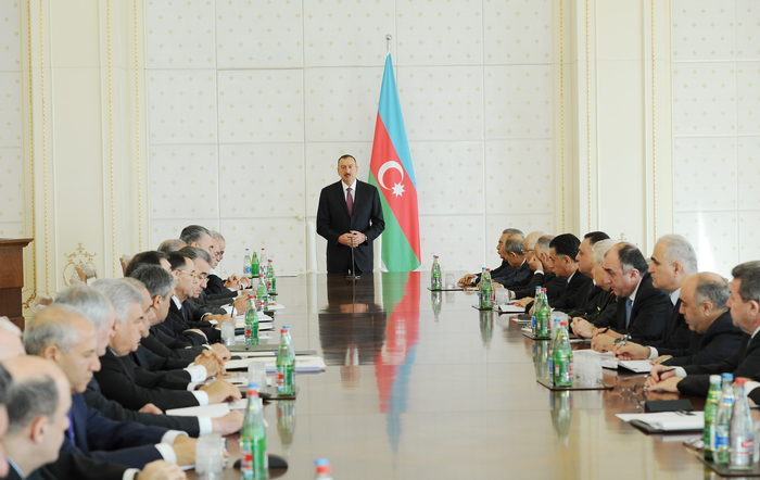 Под председательством Президента Азербайджана прошло заседание Кабинета Министров по итогам I квартала 2013 года (ФОТО)