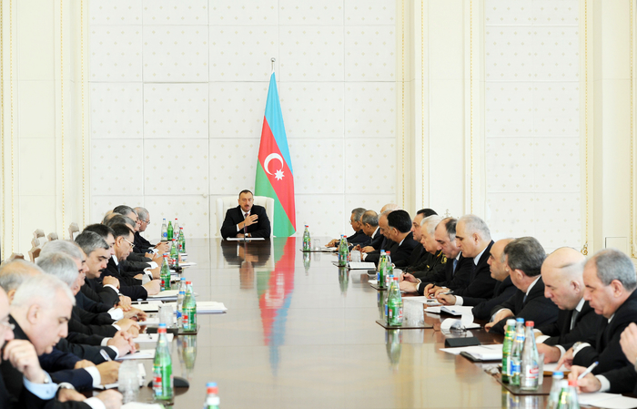 Под председательством Президента Азербайджана прошло заседание Кабинета Министров по итогам I квартала 2013 года (ФОТО)