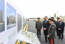 Президент Азербайджана Ильхам Алиев осмотрел Н-скую воинскую часть Внутренних войск в Гаджигабуле после реконструкции (ФОТО)