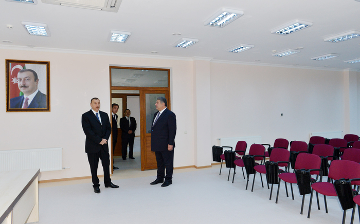 Президент Азербайджана принял участие в открытии в Мингячевире Дома молодежи (ФОТО)