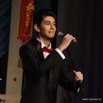 Эмин Эминзаде стал победителем международного конкурса "Золотой микрофон" в Казахстане (фото)