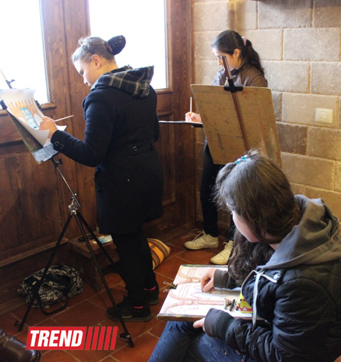 В заповеднике "Храм Атешгях" торжественно отметили Международный день памятников и исторических мест (фото)