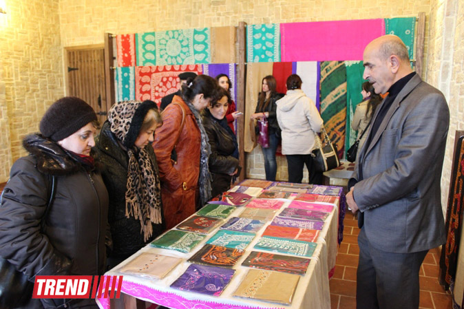 В заповеднике "Храм Атешгях" торжественно отметили Международный день памятников и исторических мест (фото)