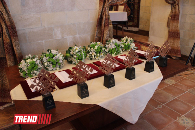 В заповеднике "Храм Атешгях" торжественно отметили Международный день памятников и исторических мест (фото)