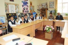 Школьники Баку встретились с учеными Национального аэрокосмического агентства Азербайджана (фото)