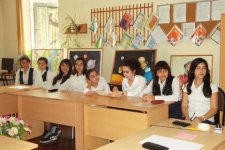 Школьники Баку встретились с учеными Национального аэрокосмического агентства Азербайджана (фото)