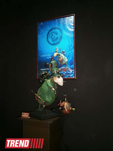 Потрясающие экспонаты мастеров искусства: в Баку открылась арт-галерея "Кукла" (фото)