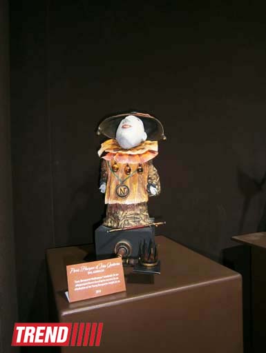 Потрясающие экспонаты мастеров искусства: в Баку открылась арт-галерея "Кукла" (фото)