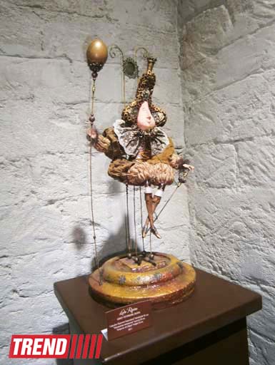 Потрясающие экспонаты мастеров искусства: в Баку открылась арт-галерея "Кукла" (фото)