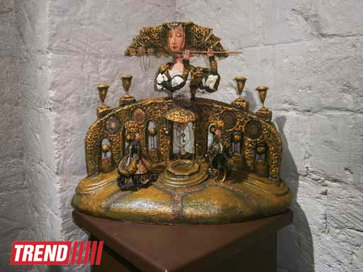 Потрясающие экспонаты мастеров искусства: в Баку открылась арт-галерея "Кукла" (фото)