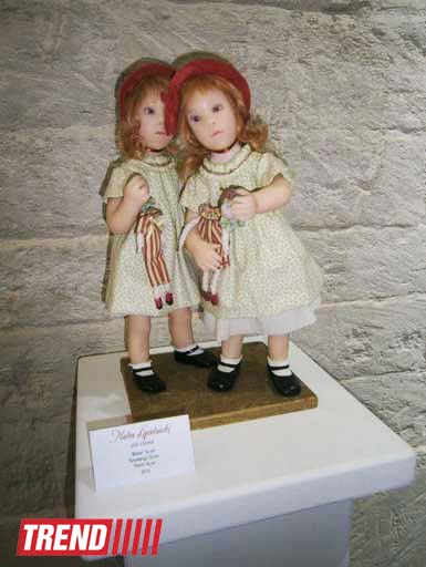 Потрясающие экспонаты мастеров искусства: в Баку открылась арт-галерея "Кукла" (фото)