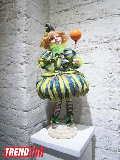 Потрясающие экспонаты мастеров искусства: в Баку открылась арт-галерея "Кукла" (фото)